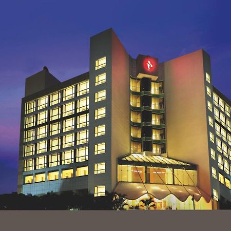 Ramada By Wyndham Navi Mumbai Hotel Eksteriør billede
