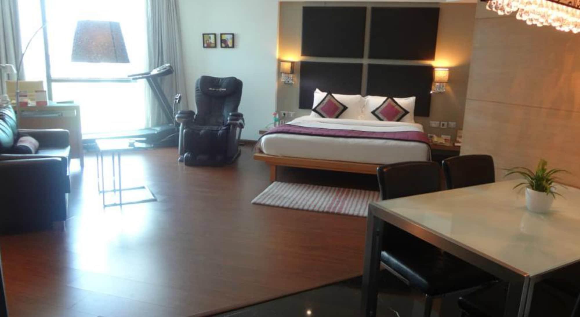 Ramada By Wyndham Navi Mumbai Hotel Eksteriør billede