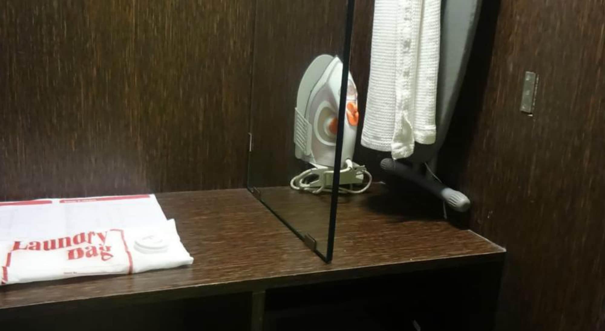 Ramada By Wyndham Navi Mumbai Hotel Eksteriør billede