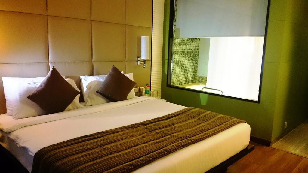 Ramada By Wyndham Navi Mumbai Hotel Eksteriør billede