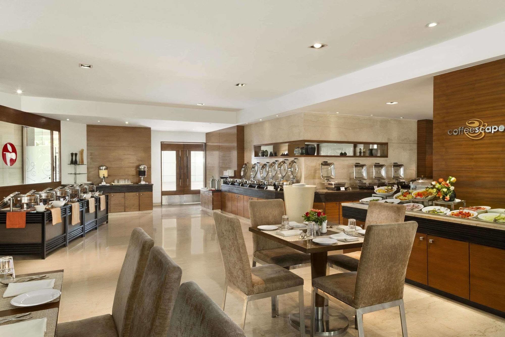 Ramada By Wyndham Navi Mumbai Hotel Eksteriør billede